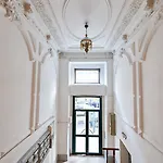Silk Лиссабон